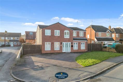 Fivefield Road, Keresley, Coventry .